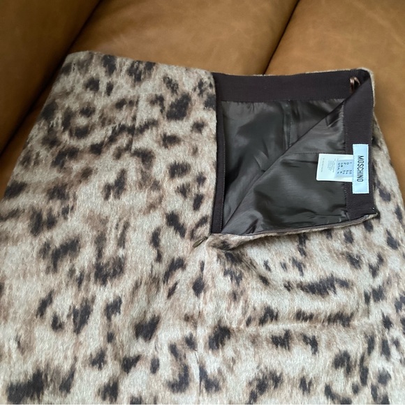 MOSCHINO AUTHENTIC Leopard Print Pencil Skirt Woman’s US4 Made in Italy Angora - Picture 7 of 9